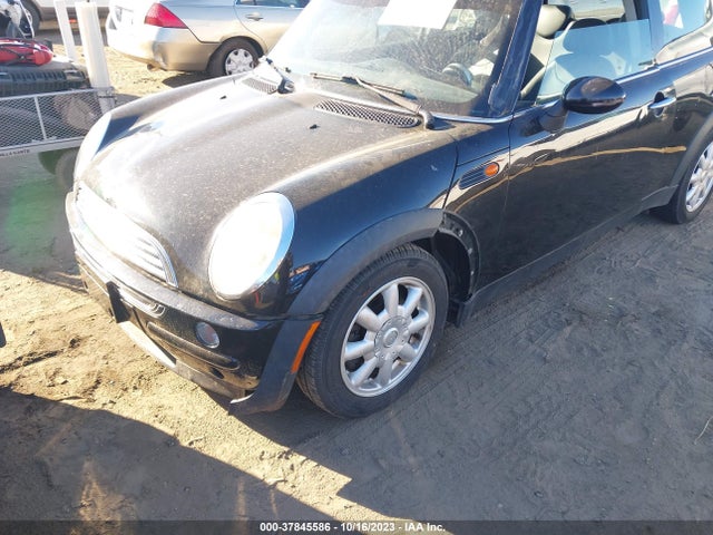 2003 MINI COOPER HARDTOP WMWRC33483TJ50887 Photo 5