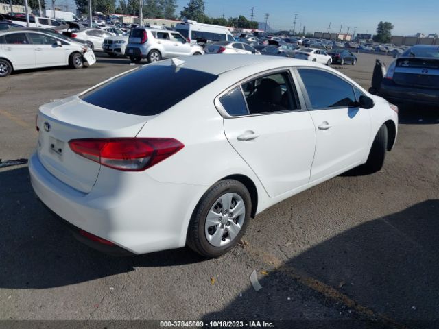 3KPFK4A74HE045341 KIA FORTE LX