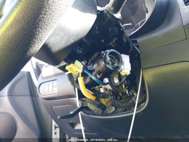 3KPFK4A74HE045341 KIA FORTE LX