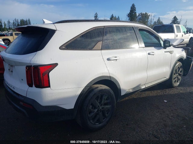 2021 KIA SORENTO S VIN: 5XYRLDLC8MG005524