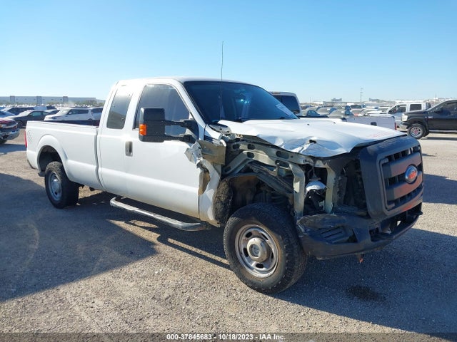 2015 FORD F-250 XL VIN: 1FT7X2B66FEB46146