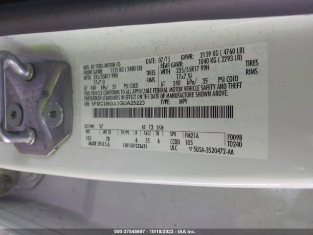 1FMCU9GX1GUA25223 Ford ESCAPE SE