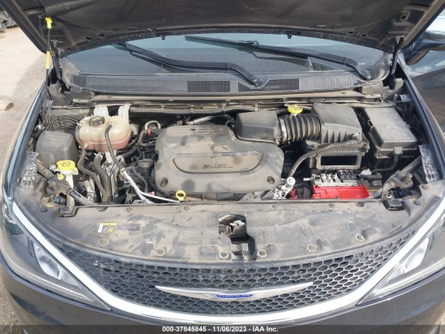 Chrysler Pacifica Limited 2020 2C4RC1GGXLR279376 Image 10