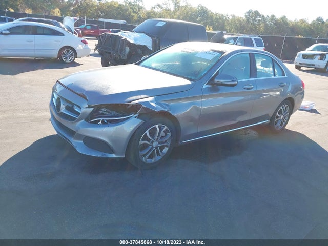 55SWF4JB3GU127741 Mercedes-Benz C-class C 300