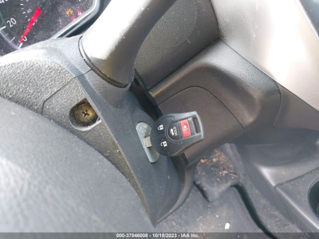 3N1CN7APXJL810472 Nissan Versa Sedan Sv