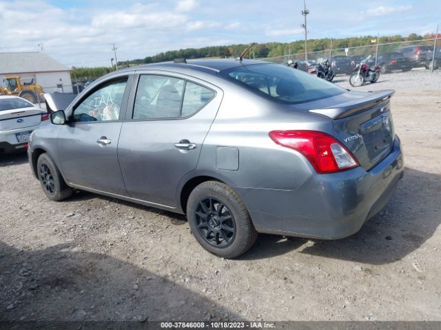 3N1CN7APXJL810472 Nissan Versa Sedan Sv