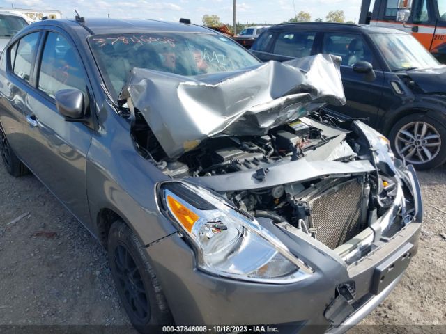 3N1CN7APXJL810472 Nissan Versa Sedan Sv