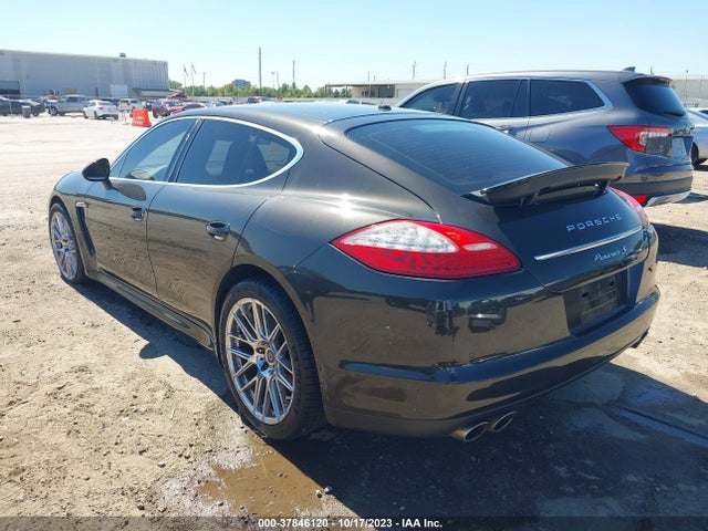 2011 PORSCHE PANAMERA WP0AB2A7XBL062366 Photo 2