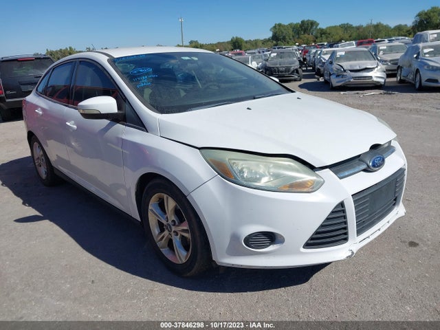 Ford FOCUS SE 2014 1FADP3F26EL229527 Image 6