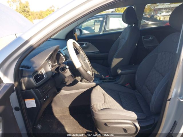 KNDCB3LC7H5036703 KIA NIRO FE