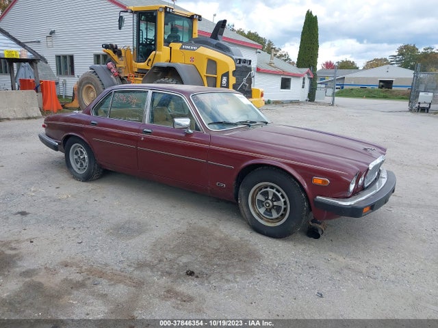 1983 JAGUAR XJ6 SAJAV1346DC349745 Photo 0