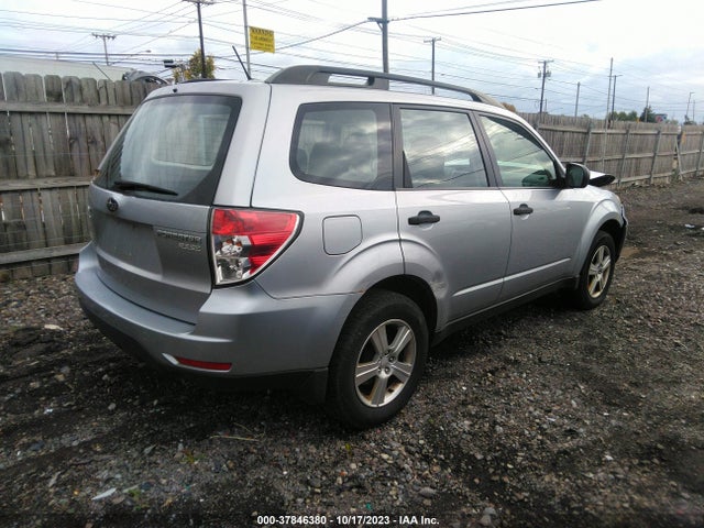 2013 SUBARU FORESTER 2.5X VIN: JF2SHABC8DH419558