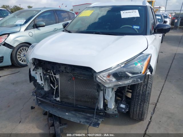 3N1CP5CU6KL564717 Nissan KICKS SR
