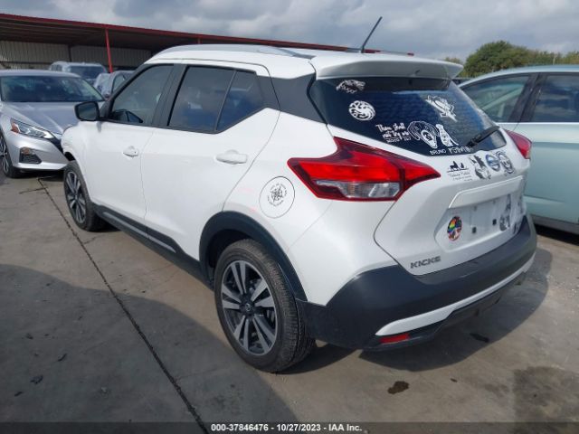 3N1CP5CU6KL564717 Nissan KICKS SR