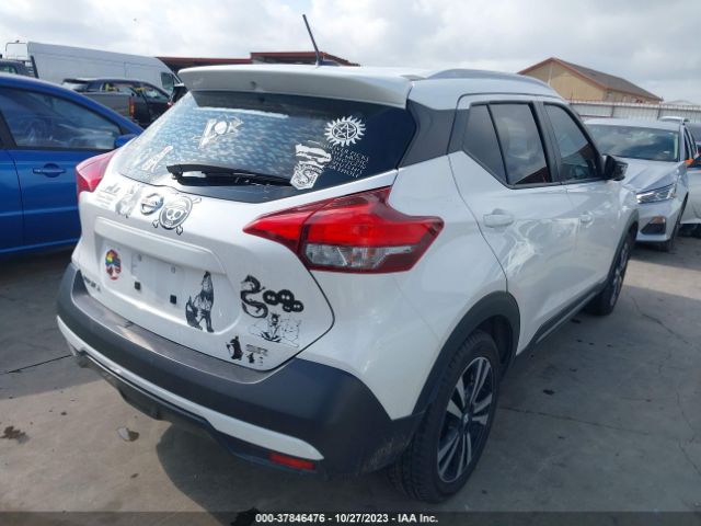 3N1CP5CU6KL564717 Nissan KICKS SR