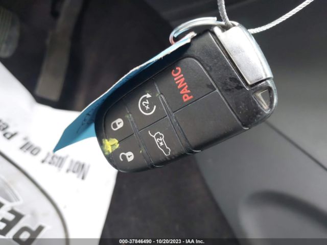 1C4RJFJT2HC674001 Jeep Grand Cherokee Summit