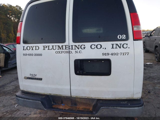 Chevrolet Express 2500 Work Van 2017 1GCWGAFF4H1127461 Image 16