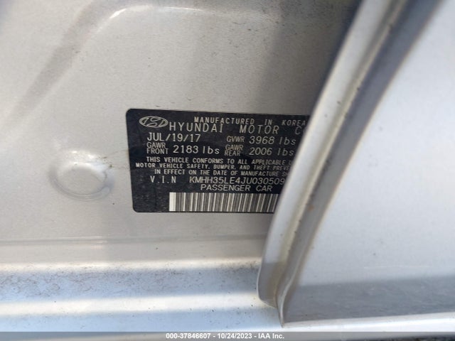 Hyundai ELANTRA GT 2018 KMHH35LE4JU030509 Image 9