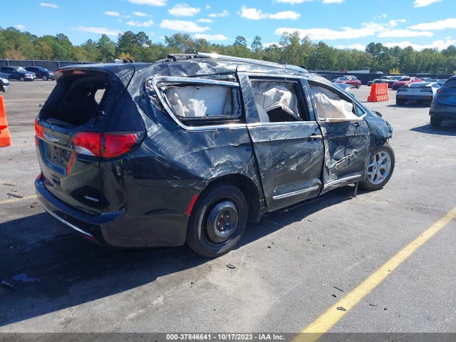2C4RC1GG5LR283660 Chrysler Pacifica Limited