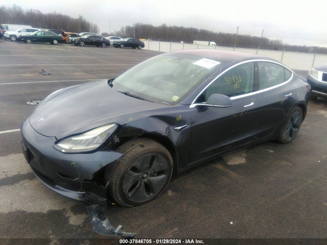 5YJ3E1EA6JF153622 Tesla Model 3 Mid Range/long Range