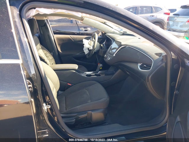 Chevrolet MALIBU LT 2019 1G1ZD5ST2KF106846 Image 5