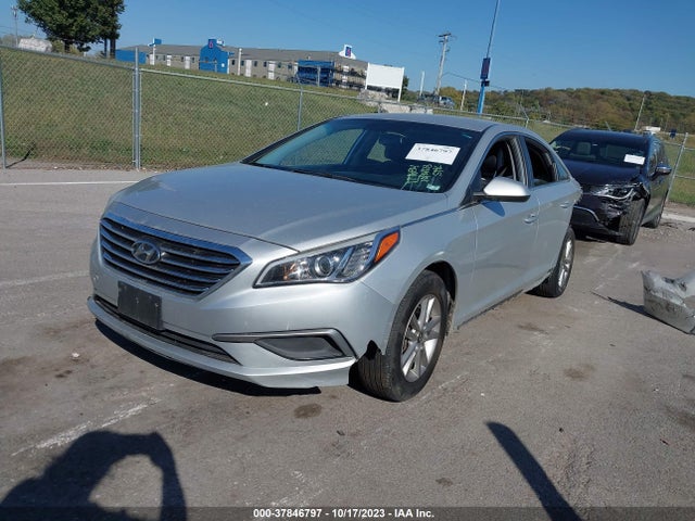 Hyundai Sonata 2.4l Se 2016 5NPE24AFXGH367785 Image 2