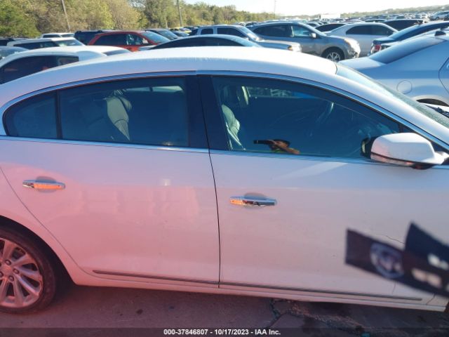 1G4GB5G3XFF267220 Buick Lacrosse Leather