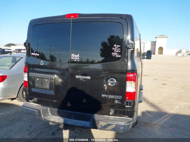 2018 NISSAN NV PASSENGER NV3500 HD SL V8 VIN: 5BZAF0AA8JN850523
