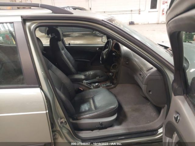 2001 SAAB 9-5 YS3EF58ZX13025579 Photo 4