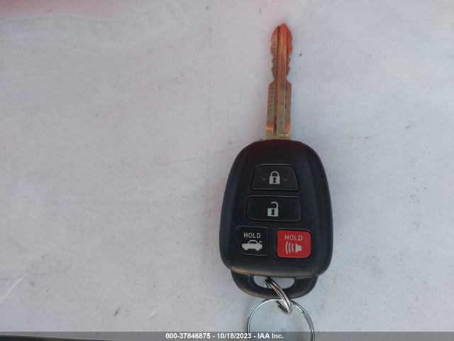 Toyota COROLLA LE 2015 2T1BURHEXFC464770 Image 11