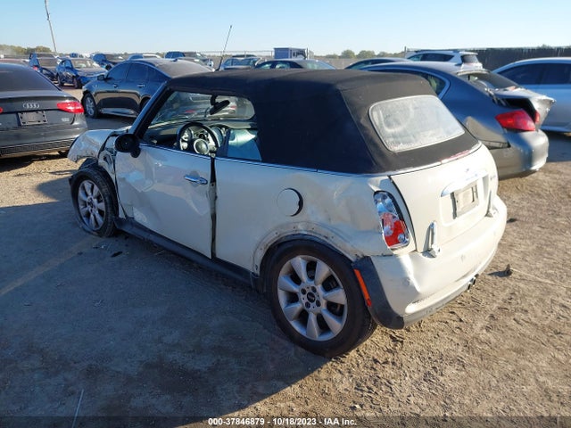 2006 MINI COOPER CONVERTIBLE WMWRH33586TF86835 Photo 2