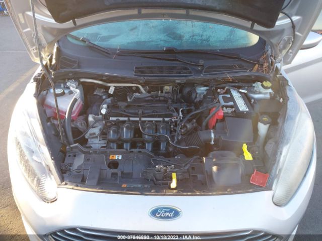 3FADP4TJ0FM138657 Ford FIESTA S