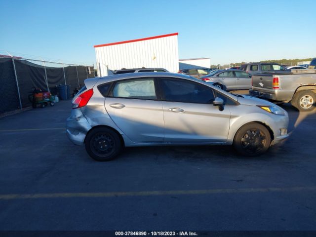 3FADP4TJ0FM138657 Ford FIESTA S