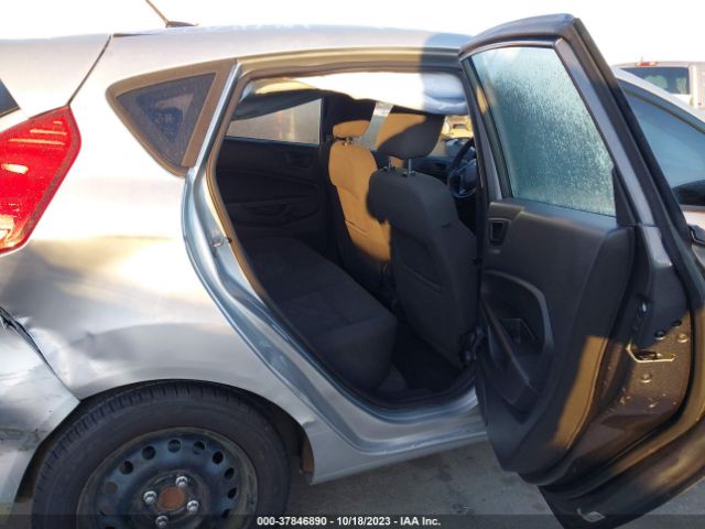3FADP4TJ0FM138657 Ford FIESTA S