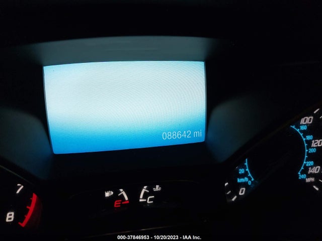 37846953 :رقم المزاد ، 1FMCU9G92GUB63161 vin ، 2016 Ford Escape Se مزاد بيع