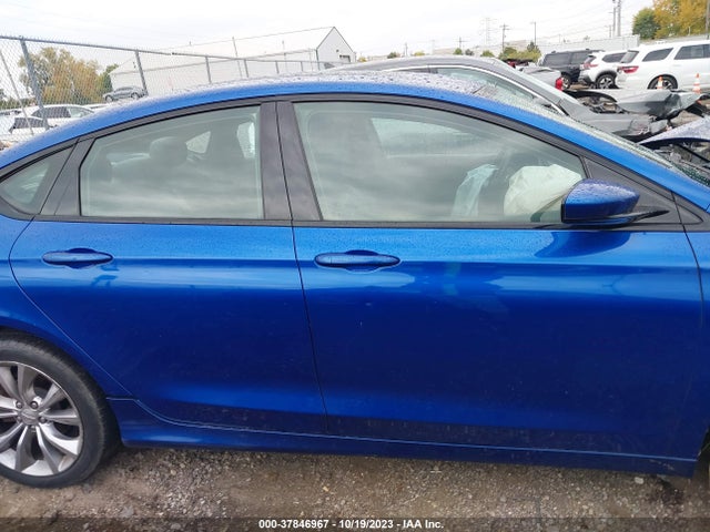 Chrysler 200 S 2015 1C3CCCDG1FN644183 Image 13