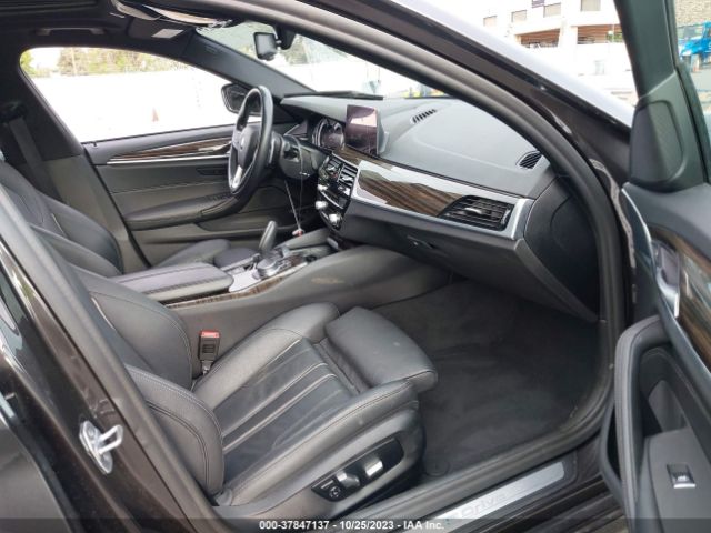 WBAJA9C54KB399495 BMW 530e Iperformance