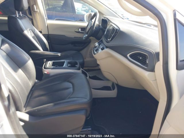2C4RC1L75NR164211 Chrysler Pacifica Hybrid Touring L