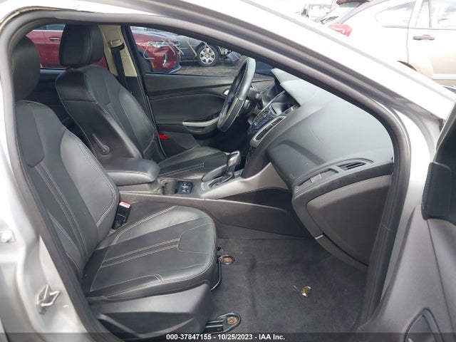 2013 FORD FOCUS SE VIN: 1FADP3F23DL332452