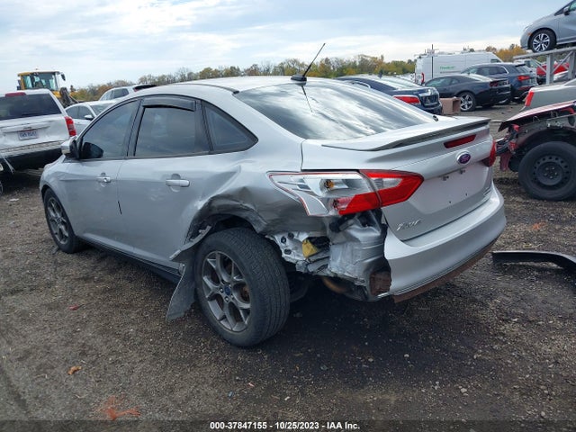 2013 FORD FOCUS SE VIN: 1FADP3F23DL332452