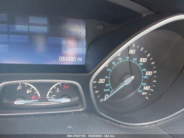 2013 FORD FOCUS SE VIN: 1FADP3F23DL332452