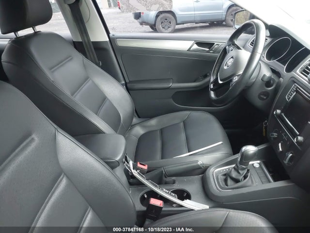 3VWDB7AJ7HM298337 Volkswagen Jetta 1.4t Se