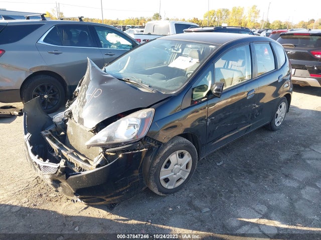 2013 HONDA FIT VIN: JHMGE8G3XDC066959