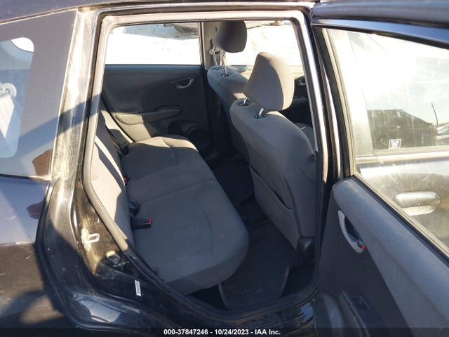 2013 HONDA FIT VIN: JHMGE8G3XDC066959
