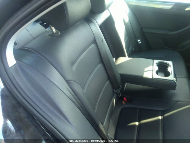 3VWDB7AJ1HM386395 Volkswagen Jetta 1.4t Se