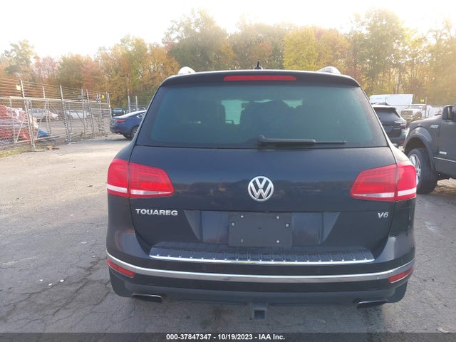 WVGEF9BP0FD003027 Volkswagen Touareg Lux
