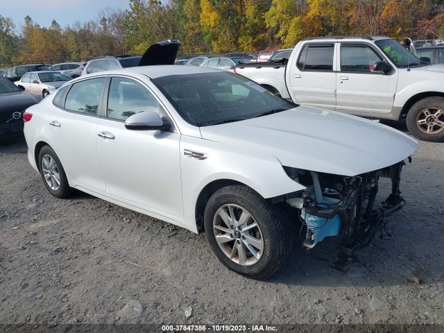 2016 KNAGT4L32G5101246 main image