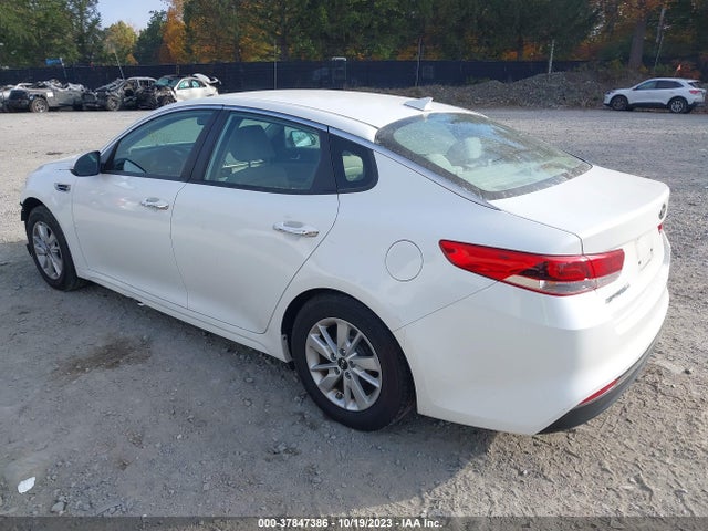 KIA Optima Lx 2016 KNAGT4L32G5101246 Image 3