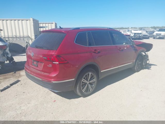 2018 VOLKSWAGEN TIGUAN 3VV2B7AX2JM039518 Photo 3