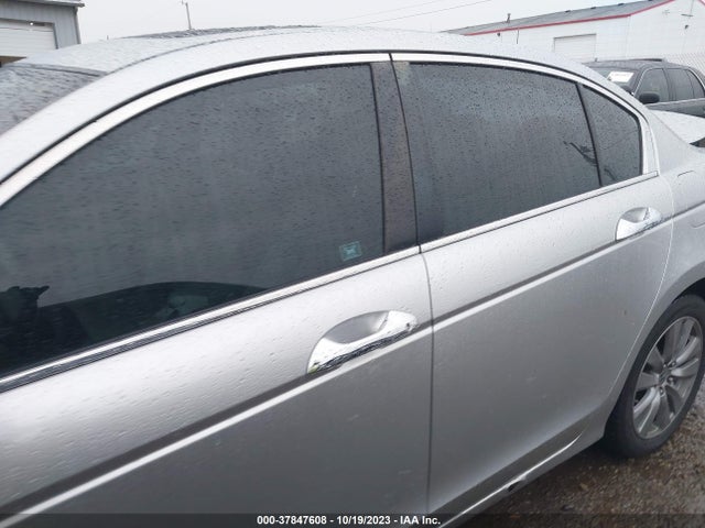 2011 HONDA ACCORD 3.5 EX-L VIN: 1HGCP3F81BA002300